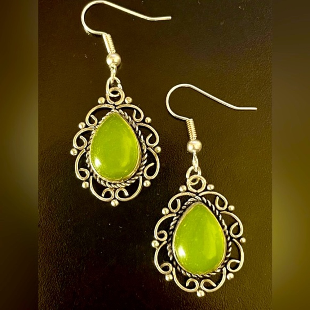 Silver and Lime Green Boho Earrings, NWOT - Picture 14 of 15